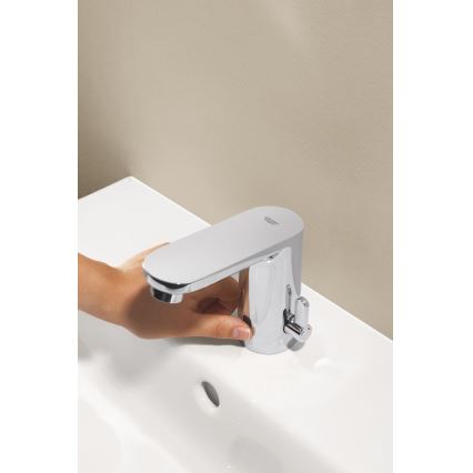 GROHE 36366002 - GET E Electronic Basin Mixer, Polished Chrome
