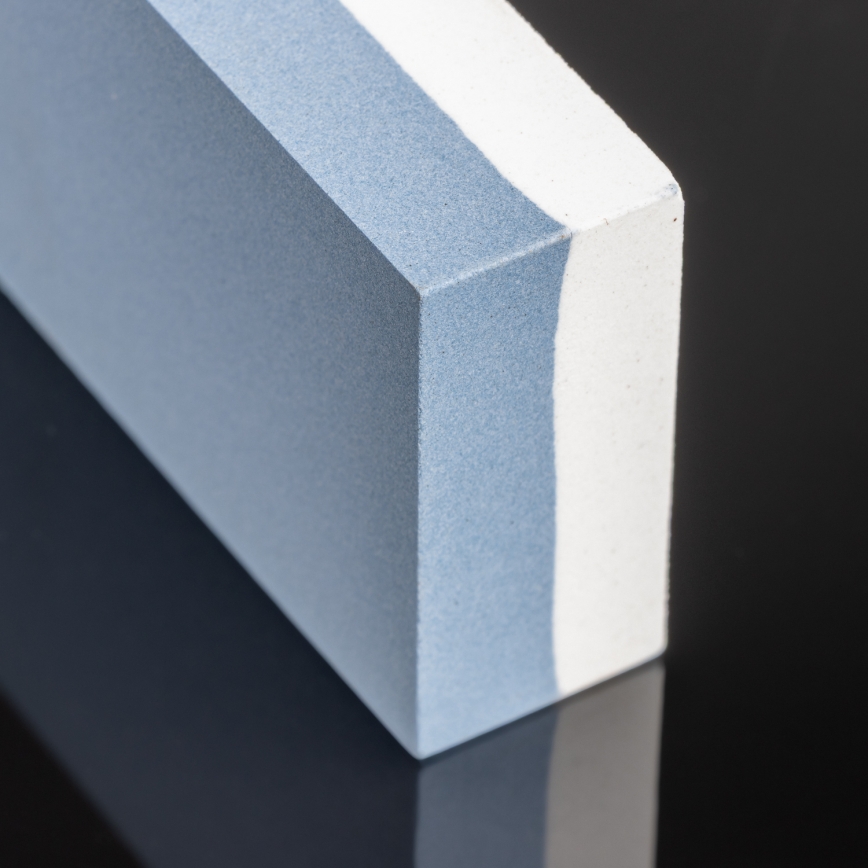 Gudaro - SHINRAI 3000/8000 whetstone with wooden base