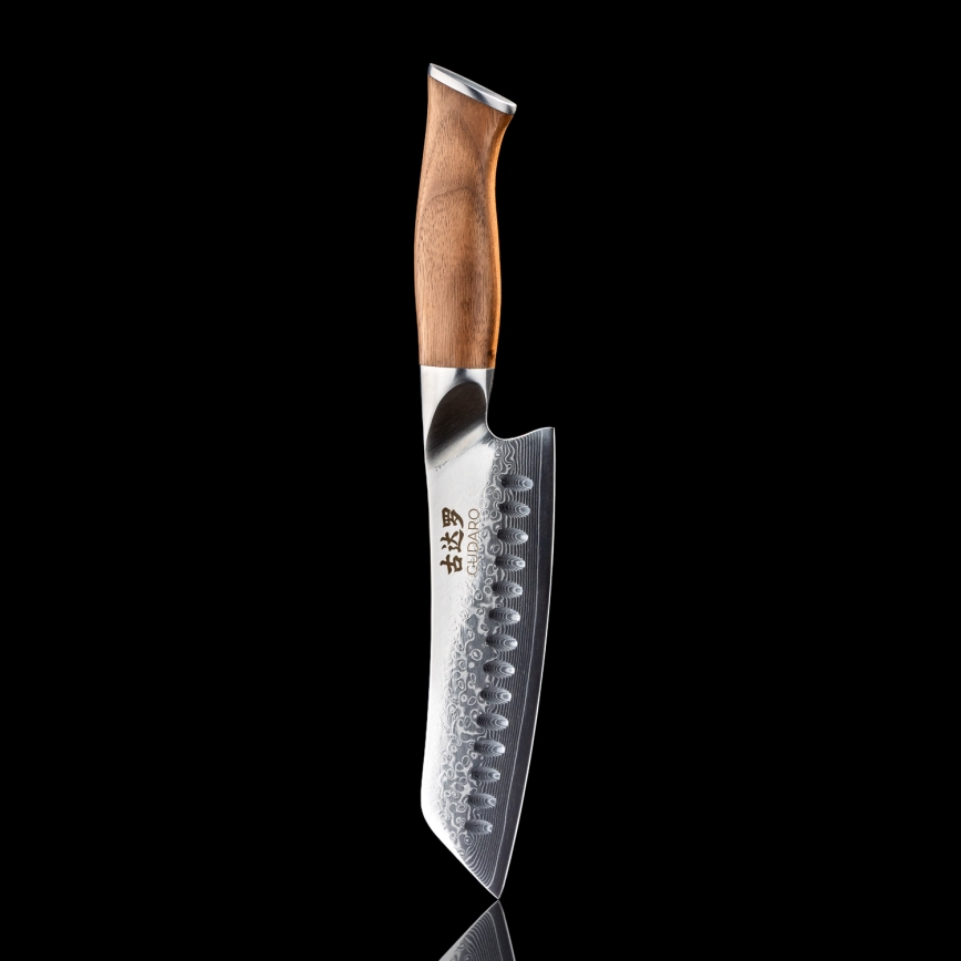 Gudaro - Damascus Santoku kitchen knife TAKUMI 7, 67-layer steel, length 17,5 cm, walnut