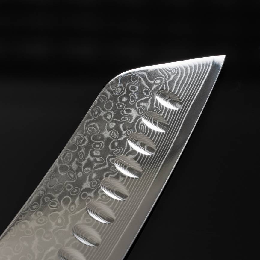 Gudaro - Damascus Santoku kitchen knife TAKUMI 7, 67-layer steel, length 17,5 cm, walnut