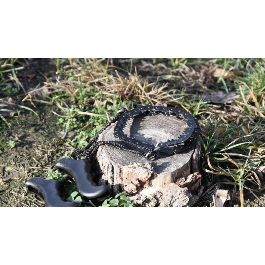 Hand chainsaw black