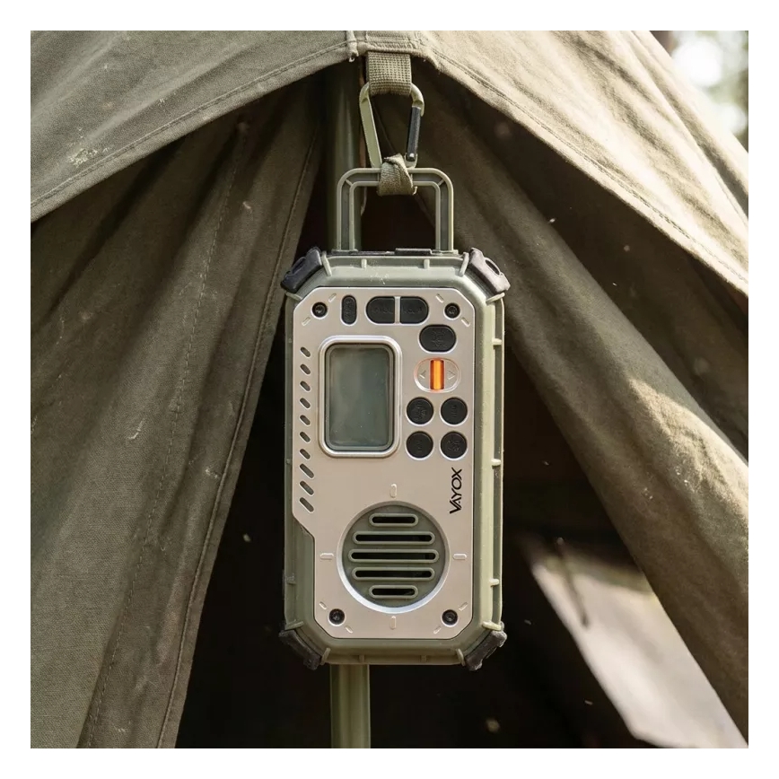 Camping radio with hand crank, solar panel and LED flashlight with power bank function, 5V / 3×AAA / 2000 mAh, IPX4, green