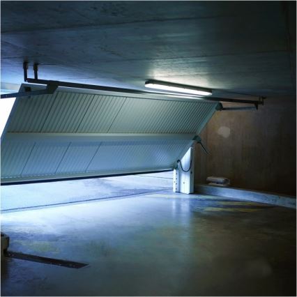 Heavy-duty fluorescent light HERMIC T8 2xG13/18W/230V IP65