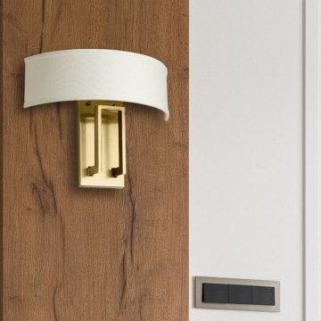 Hinkley - HAMPTON Wall Light 2xE14/40W/230V Gold