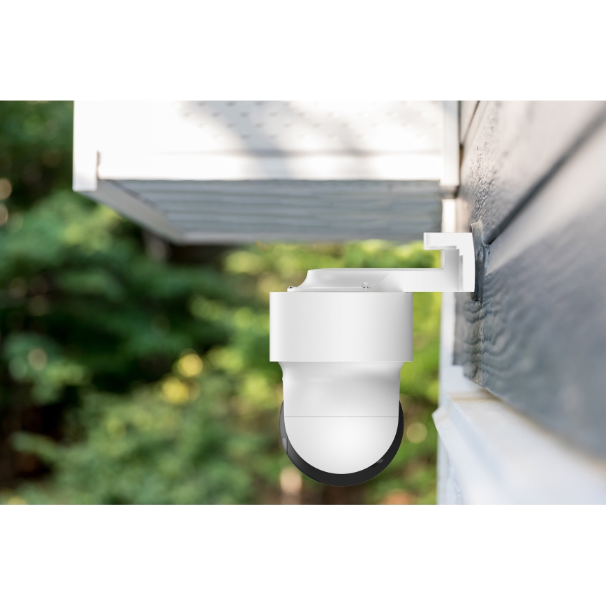 Smart outdoor Wi‑Fi camera with motion sensor, 2K, 12V, IP65, white