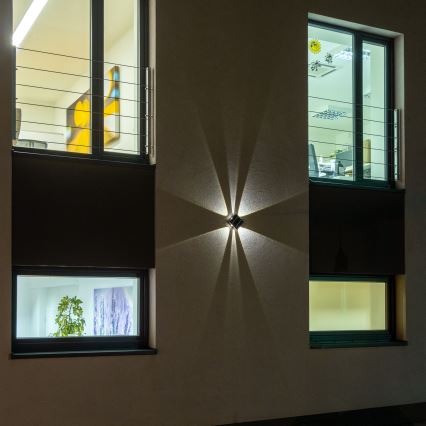 LED Solar wall light with a sensor LED/2W/5V IP54