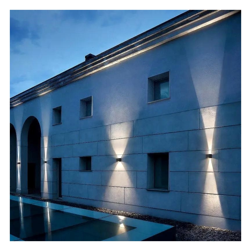 LED Solar wall light with sensor LED/2W/5V IP54 1300 mAh