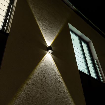 LED Solar wall light with a sensor LED/2W/5V IP54