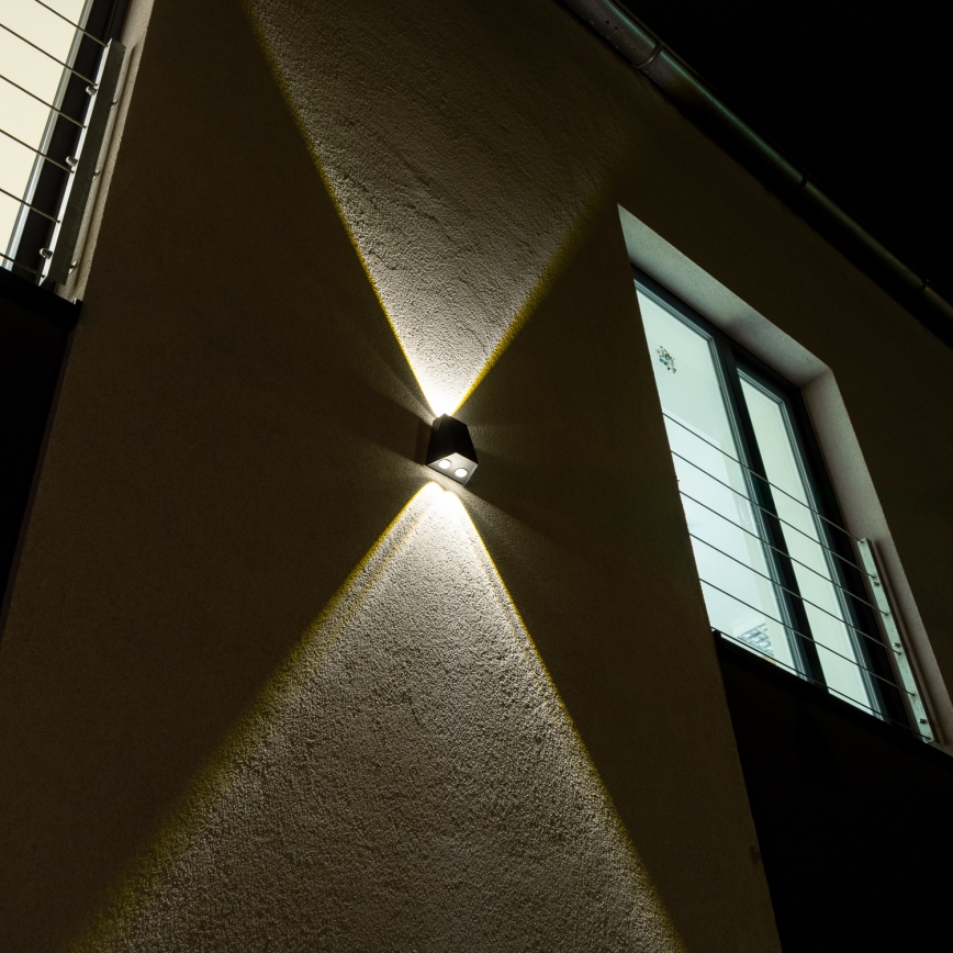 LED Solar wall light with a sensor LED/2W/5V IP54