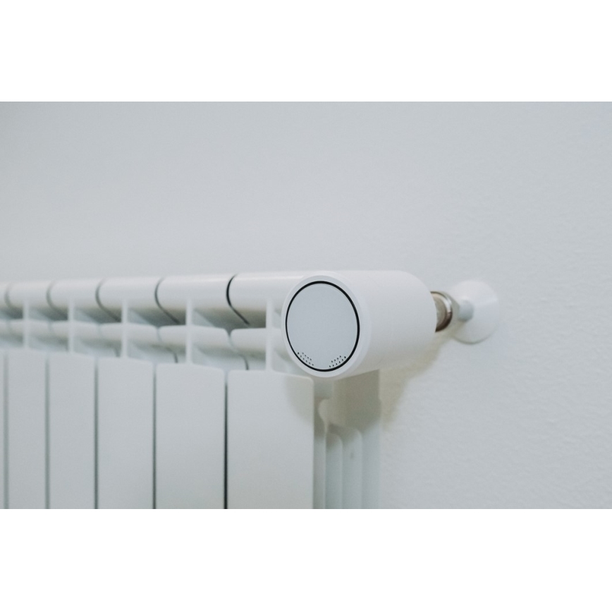 Immax NEO 07732C - SET 4x Thermostatic head + BRIDGE PRO v3 2xAA/3V Wi-Fi Tuya