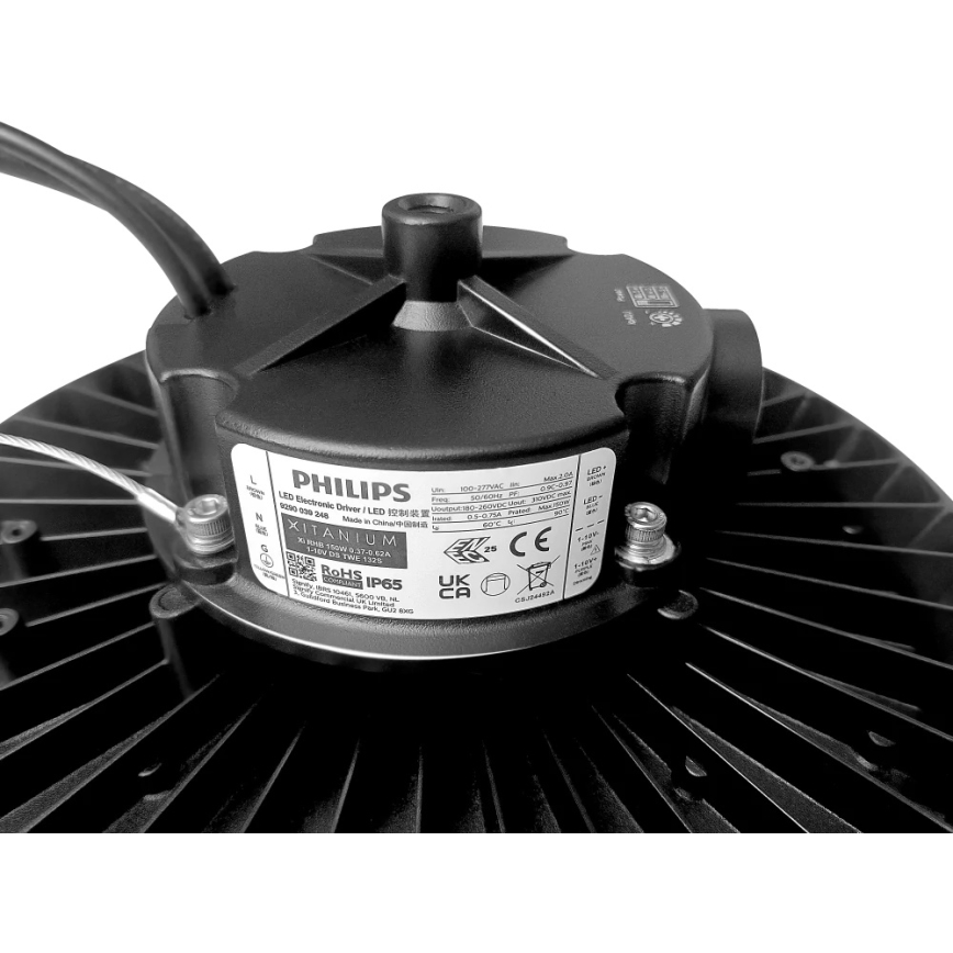 Industrial High Bay LED Luminaire / 150W / 230V / 4000K / IP65