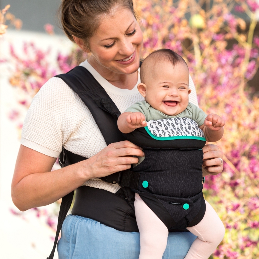 Infantino - Baby carrier FLIP ADVANCED 4in1 black