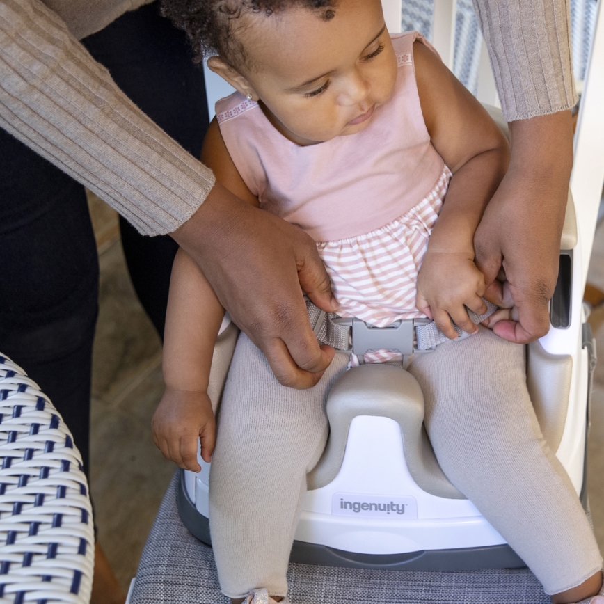 Ingenuity - Booster seat 2in1 BABY BASE beige