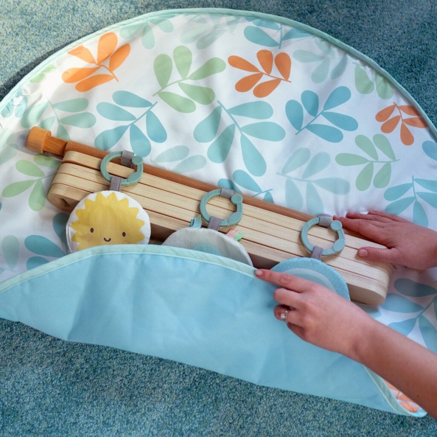Ingenuity - Children's blanket for playing with a wooden trapeze SUN VALLEY
