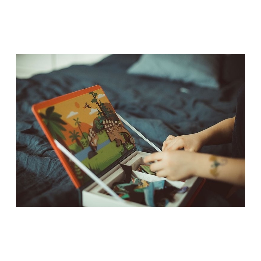 Janod - Magnetic interactive set MAGNETIBOOK dinosaurs
