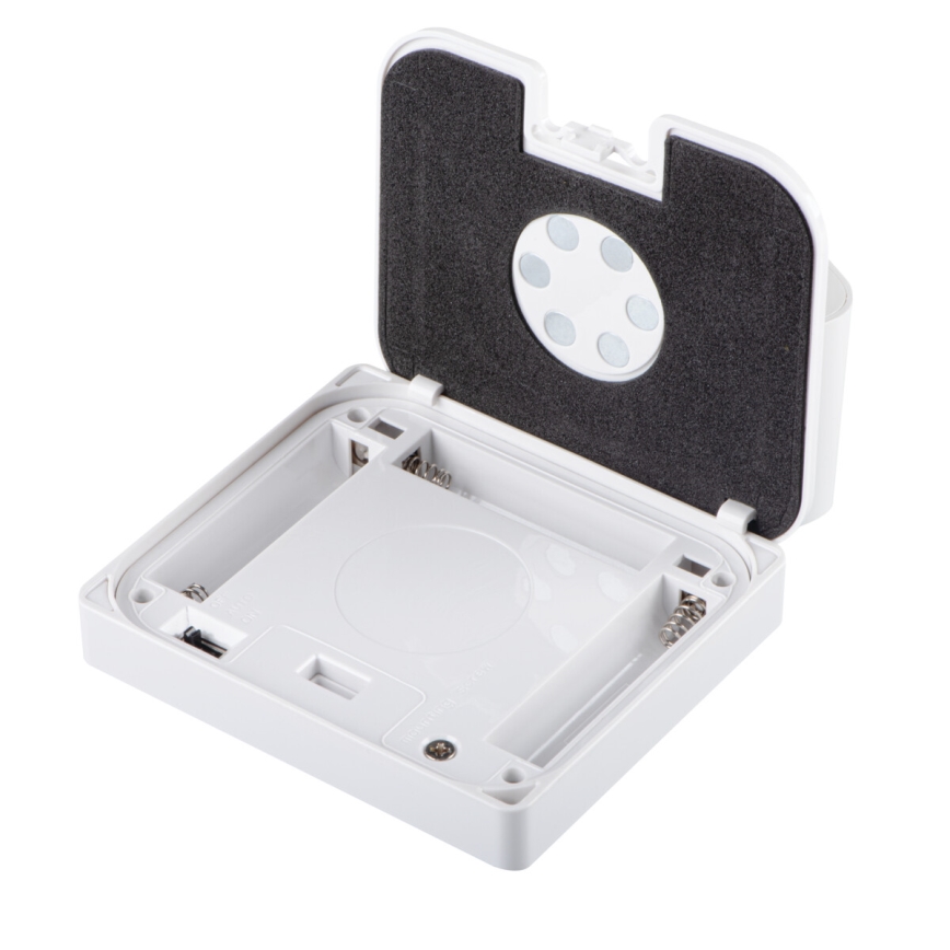 LED recessed light with motion and dusk sensor IRS LED/0.3W/3xAAA IP54 white