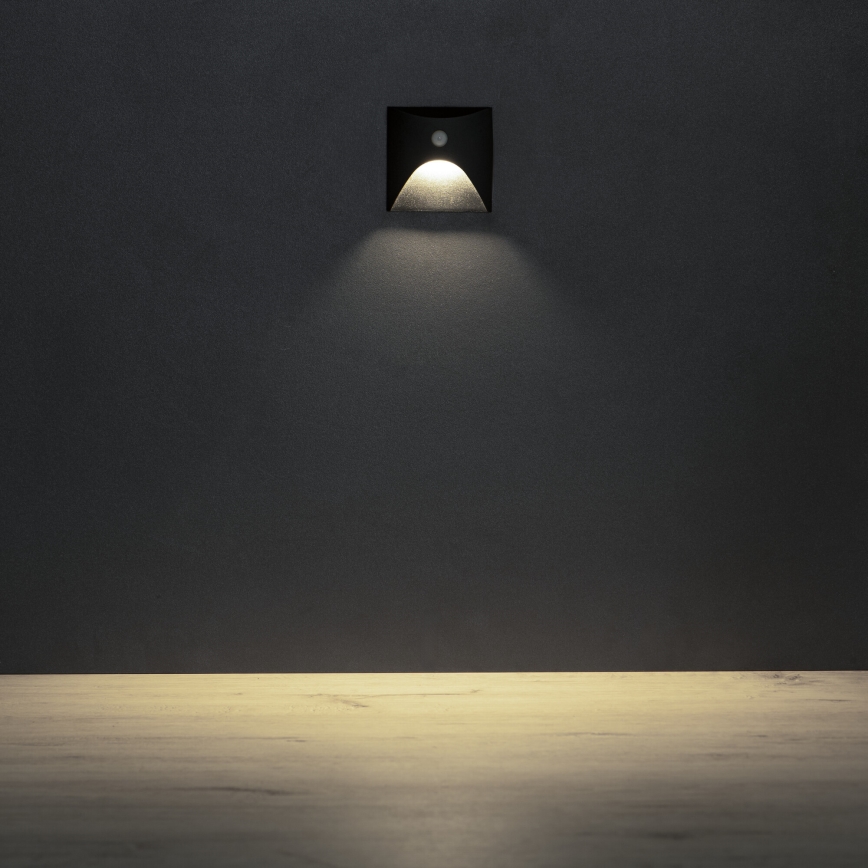 EXIN LED Staircase Light with Motion and Dusk Sensor, 2.5W/230V, 4000K, IP65, Black, Square