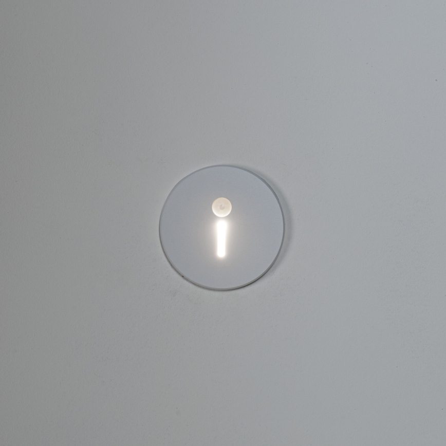 LED staircase light with motion and dusk sensor MAGNIK LED/1,7W/230V 2700/3300/3900/4600/5700K white round