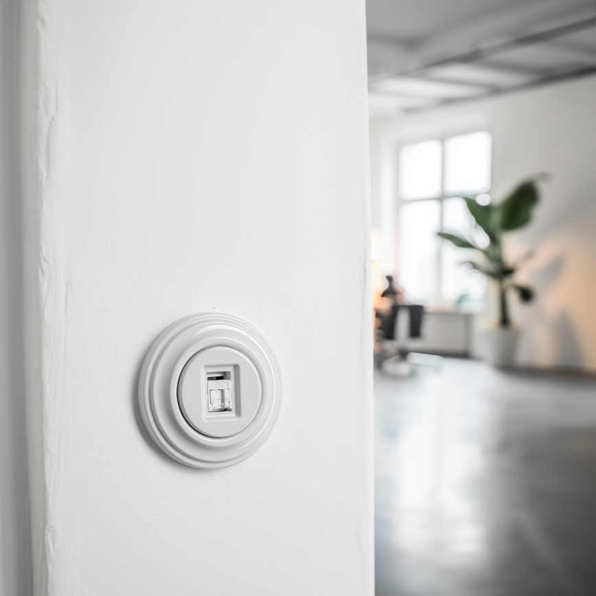 Kliklap - Retro data socket with snow-white frame