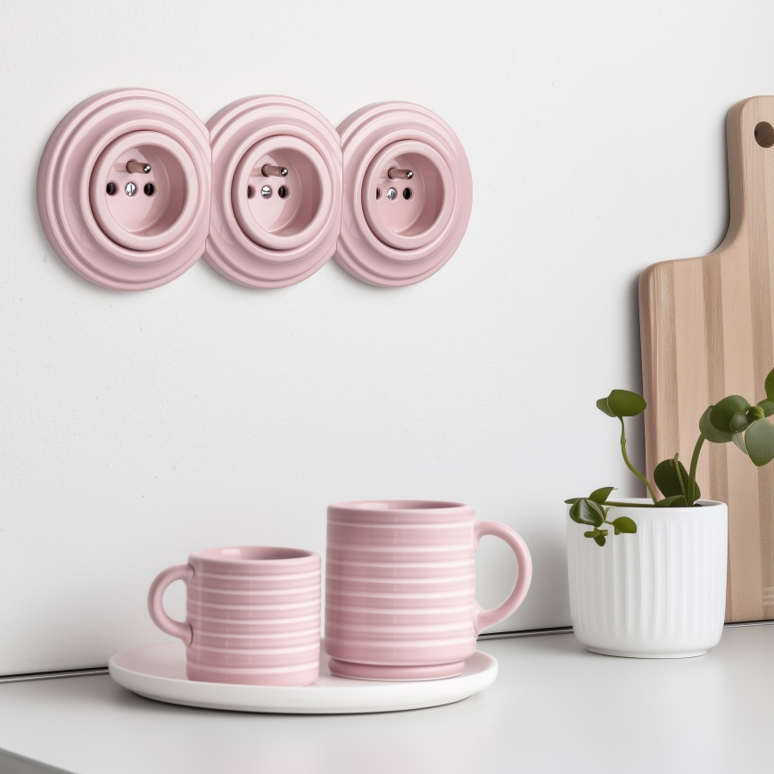 Kliklap - Triple Retro Wall Socket with Frame, 230V, Vintage Rose