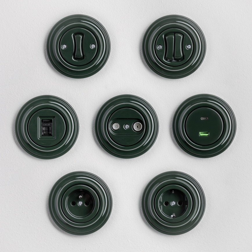 Kliklap - Vintage staircase switch without frame no. 6 green