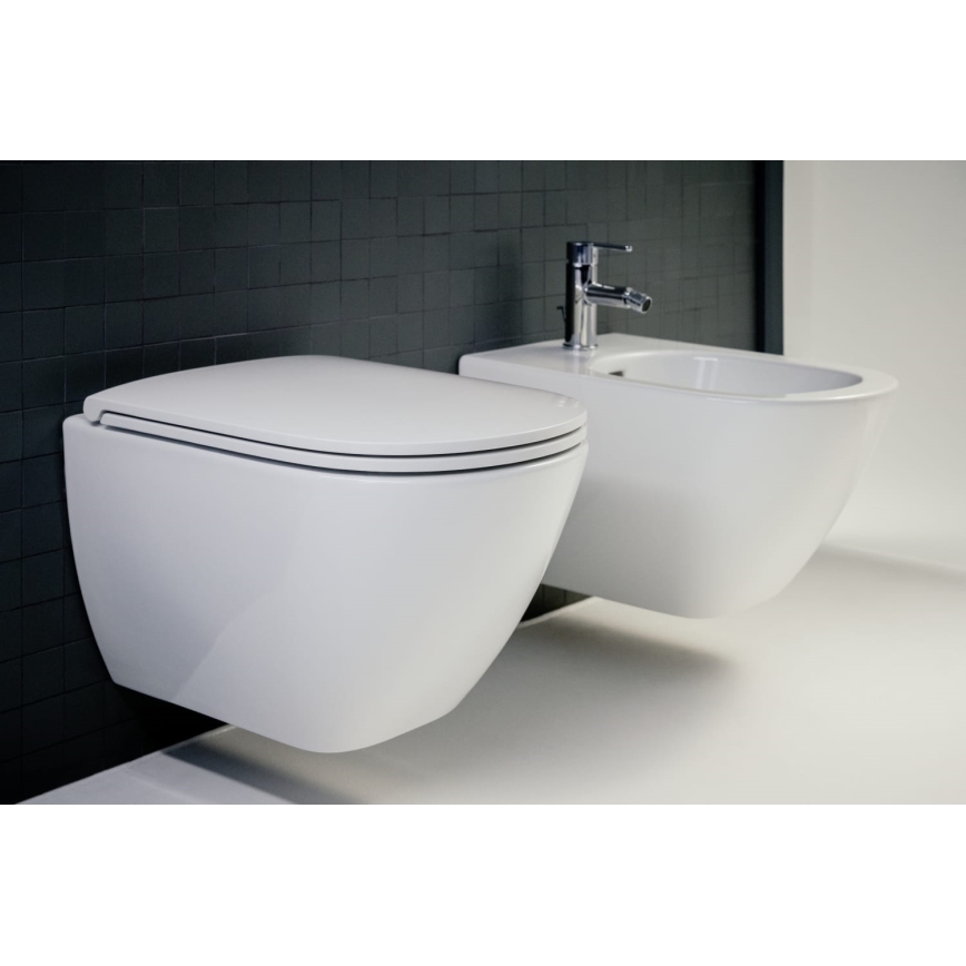 LAUFEN H8660800000001 - Wall-hung toilet LUA ceramic/white + toilet seat SoftClose LUA Duroplast/white