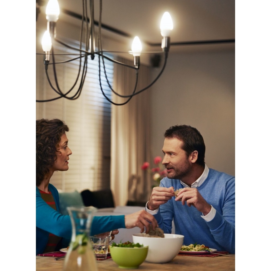 LED Bulb Philips E14/5,5W/230V 2700K