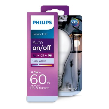 LED Bulb with a dusk sensor Philips A60 E27/6,5W/230V 4000K