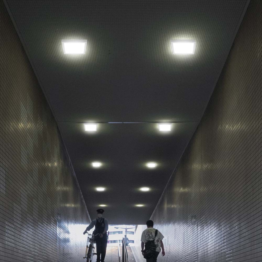 LED Ceiling light LED/6W/230V 3000K 12x12 cm white