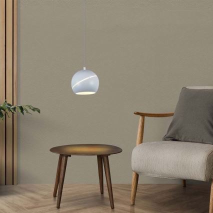 LED Chandelier on a string touch LED/8,5W/230V 3000K white
