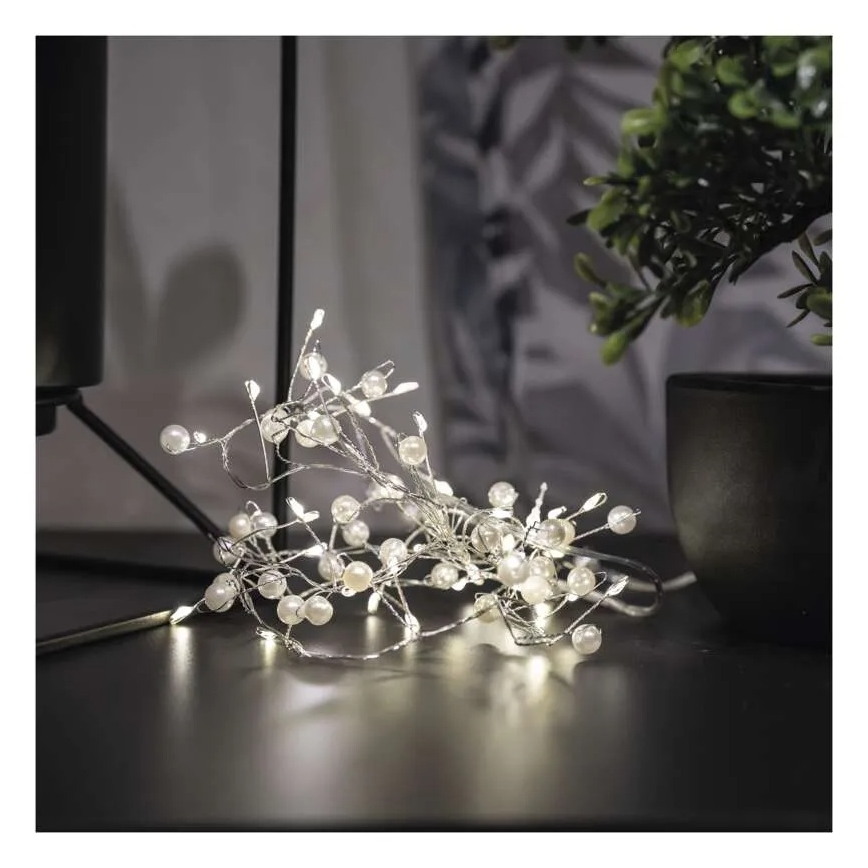 LED Christmas string lights 40xLED/3xAA 1.5 m warm white