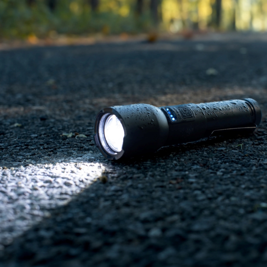 LED Dimmable rechargeable flashlight LED/20W/5V IPX4 800 shiny 2000 mAh