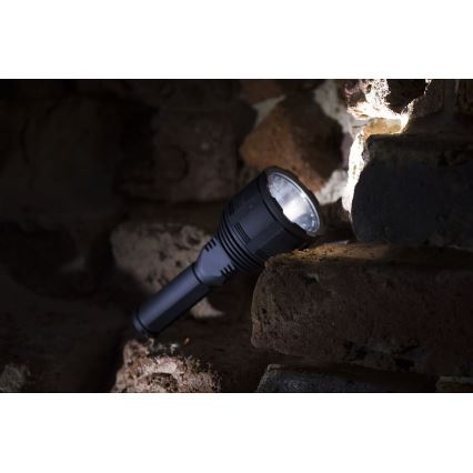 LED Dimmable rechargeable flashlight LED/30W/5V IPX7 3000 shiny 4200 mAh