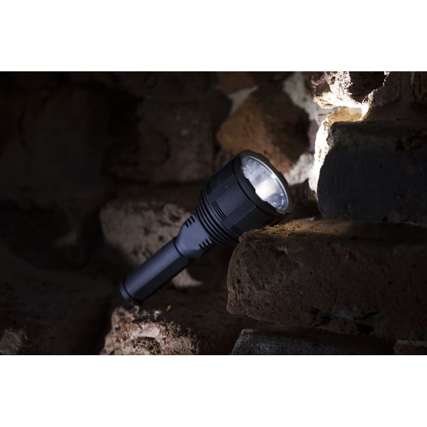 LED Dimmable rechargeable flashlight LED/30W/5V IPX7 3000 shiny 4200 mAh