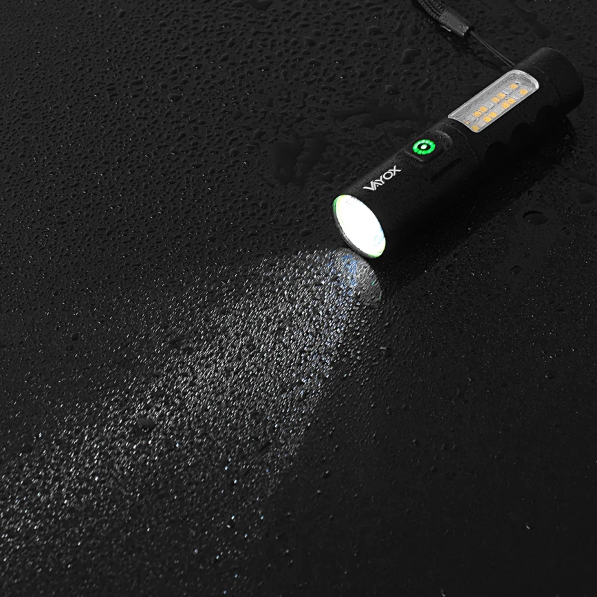 LED Dimmable rechargeable flashlight with a red light LED/5W/5V IPX4 250 shiny 2000 mAh