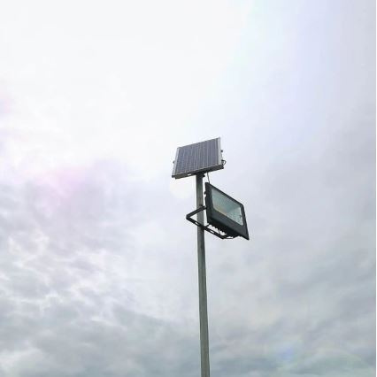 LED Dimmable solar floodlight LED/20W/6,4V 4000K IP65 10000 mAh + remote control