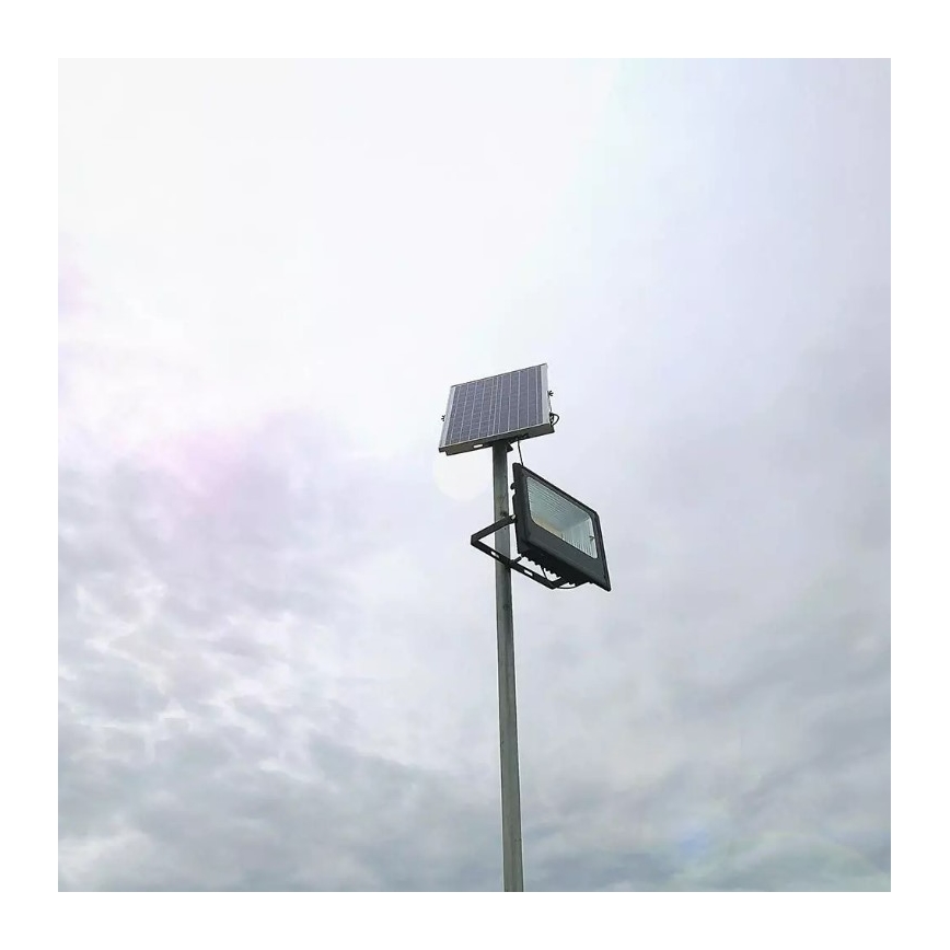LED Dimmable solar floodlight LED/20W/6V 6000K IP65 + remote control