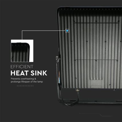 LED Floodlight LED/30W/230V 6400K IP65 black