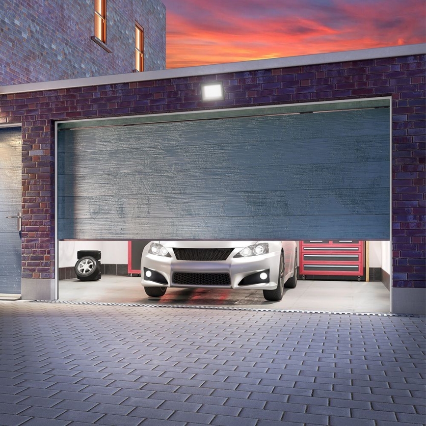 LED Floodlight LED/30W/230V IP65 3000/4000/6500K