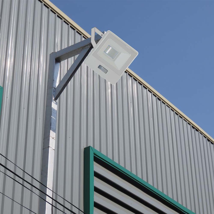 LED Floodlight with a sensor LED/50W/230V 4000K IP65 white
