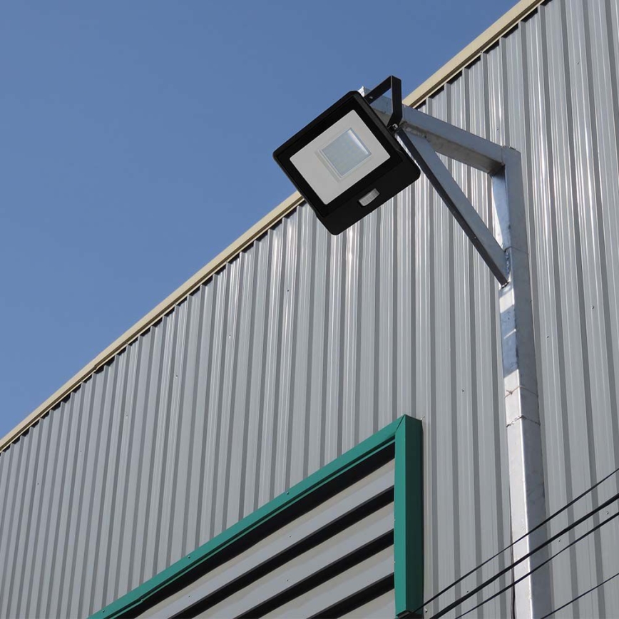 LED Floodlight with a sensor LED/50W/230V 6500K IP65 black