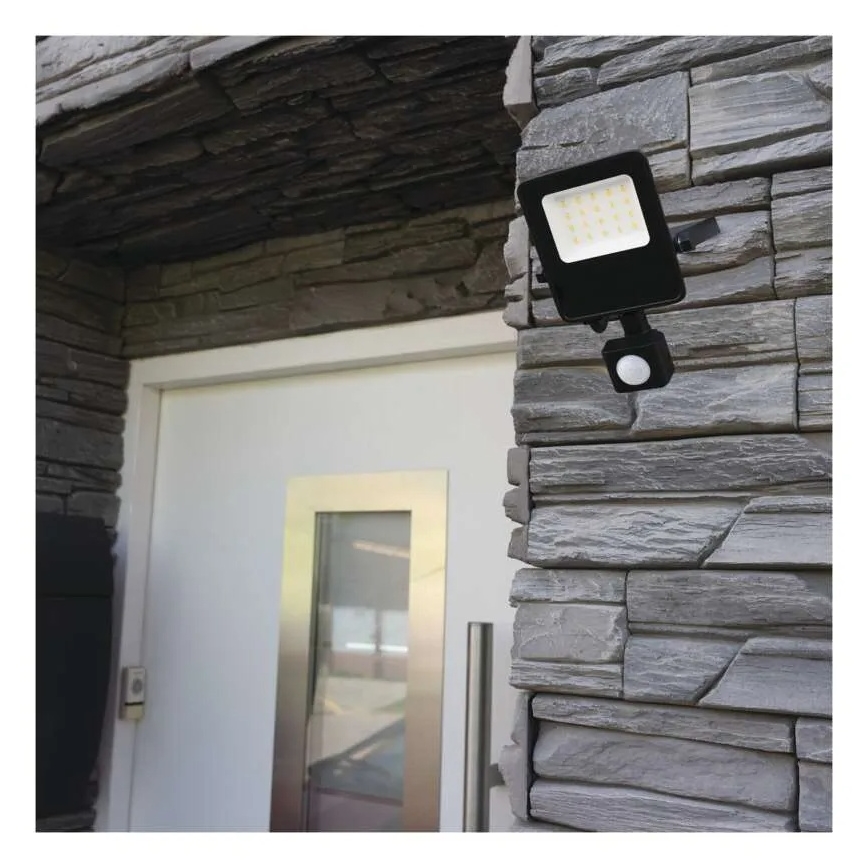 LED Floodlight with a sensor VISIO LED/10W/230V 4000K IP65