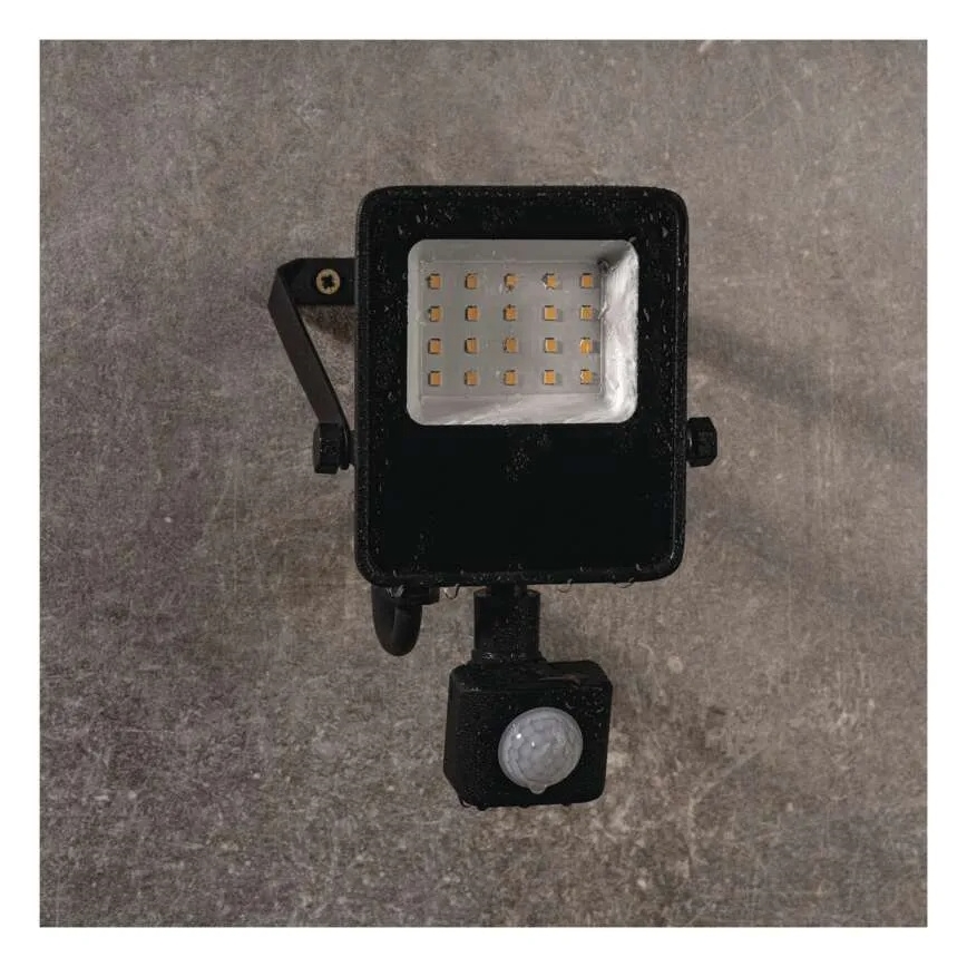 LED Floodlight with a sensor VISIO LED/10W/230V 4000K IP65
