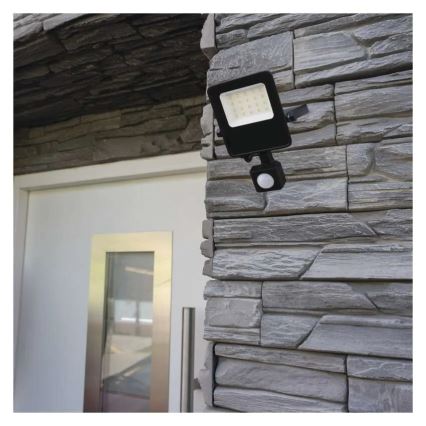 LED Floodlight with a sensor VISIO LED/30W/230V 4000K IP65