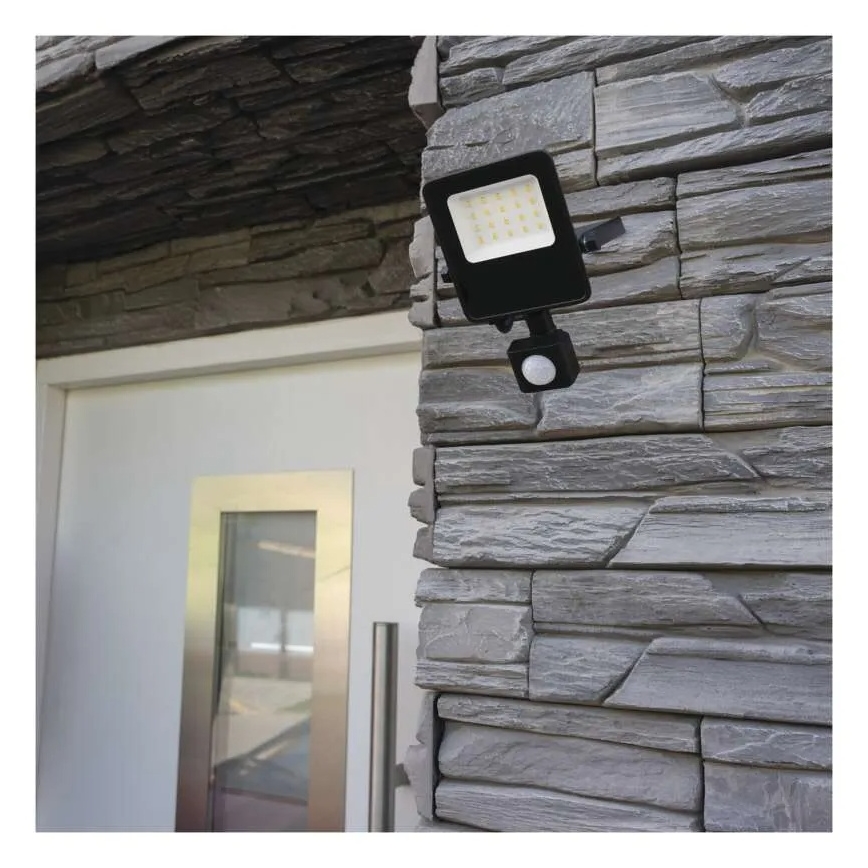 LED Floodlight with a sensor VISIO LED/30W/230V 4000K IP65