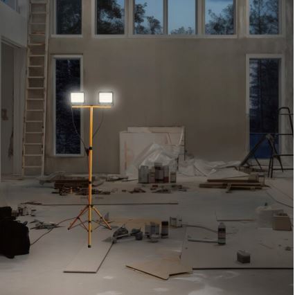 LED Floodlight with a stand NOCTIS 2xLED/50W/230V 4000K IP65