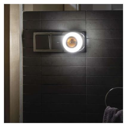LED Night Light with Sensor and Integrated Outlet LED/0,3W/230V