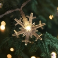LED Outdoor Christmas String Lights 20 LEDs/2×AA 2.2 m IP44 warm white snowflake motifs