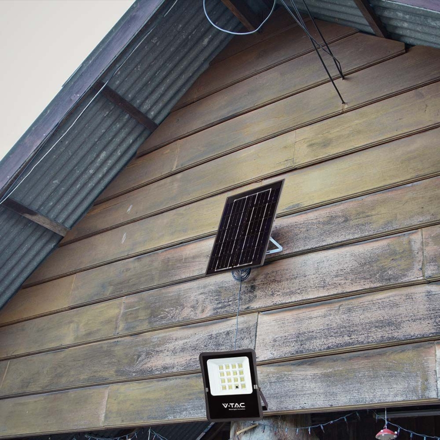 LED Outdoor solar floodlight LED/16W/3,2V 4000K IP65 + remote control