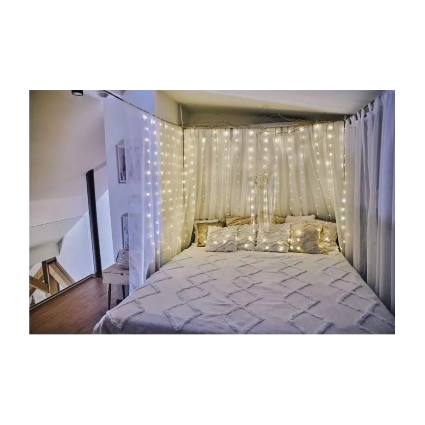 LED Outdoor String Lights 300 LEDs / 8 Functions, 5.9 m, IP44, Warm White